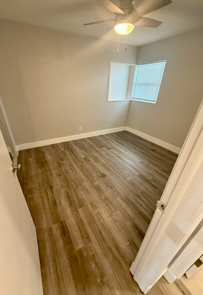 Building Photo - 117 Watters Dr