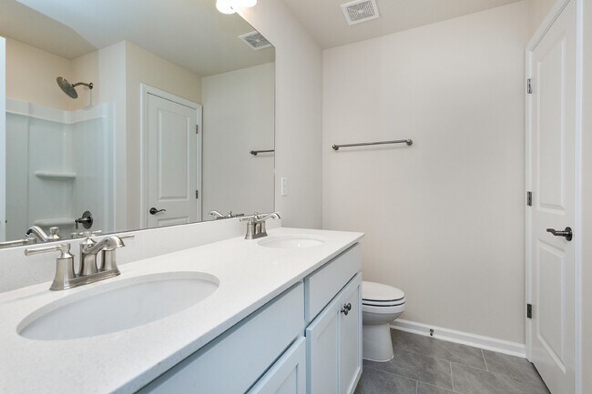 Building Photo - 237 Ribbon Rail St