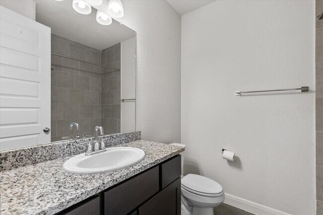 Building Photo - 540 Faith Dr