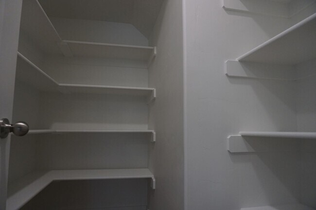 Building Photo - 3091 N Indigo Lp