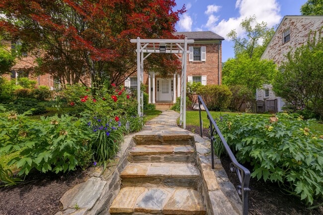 Building Photo - Charming & Spacious Colonial in N Cleveland Park w/Park-Like Rear Garden & Detached Garage