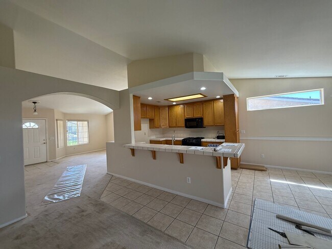 Building Photo - Beautiful Spring Valley Lake Home, 3 Bedrooms, 2 Bathrooms, New Paint