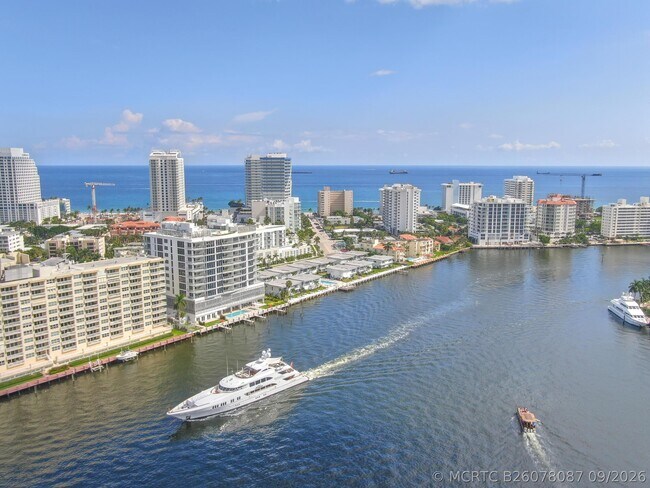 Building Photo - 435 Bayshore Dr