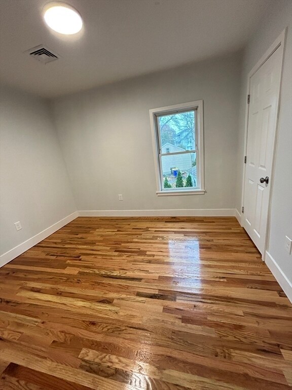 Building Photo - 121 Horton St