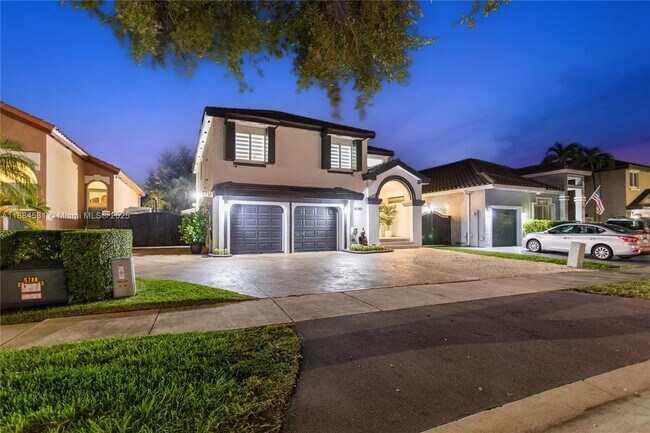 Building Photo - 8740 NW 153rd Terrace