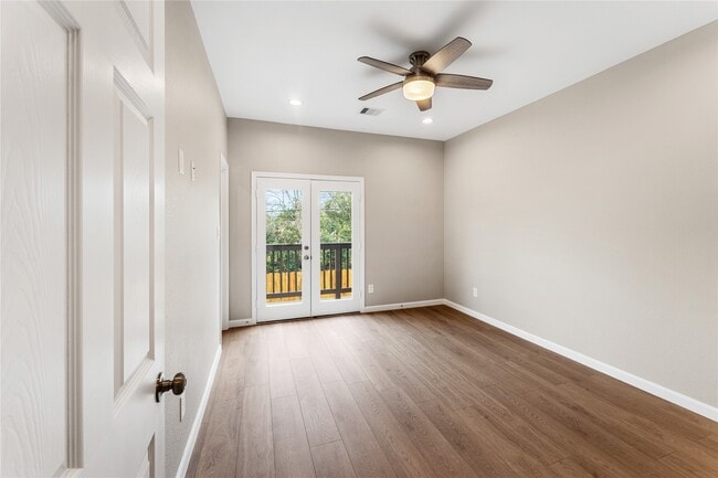 Building Photo - 5107 Groveton St