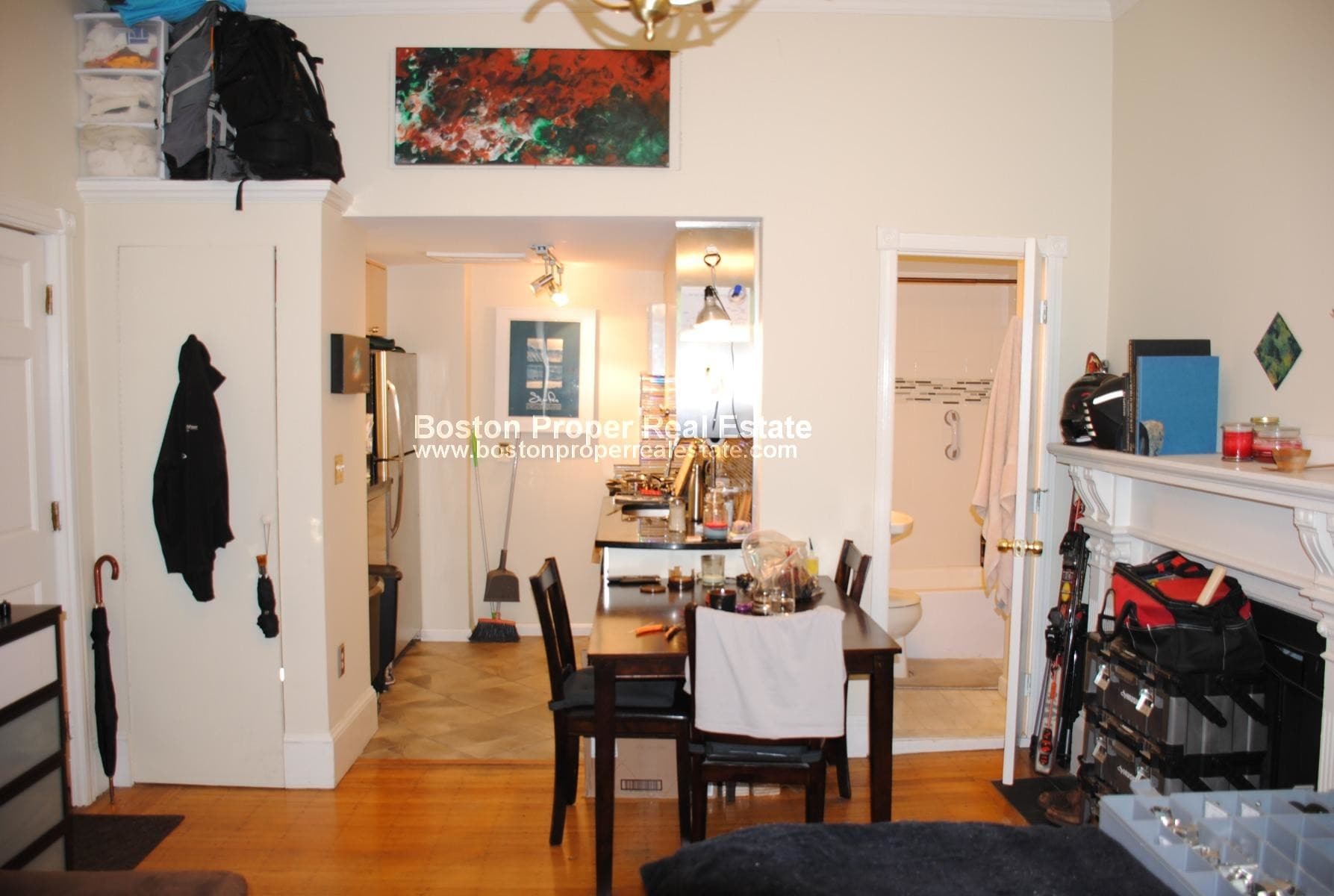 Building Photo - 387 Marlborough St