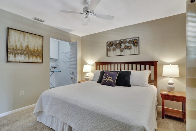 Building Photo - 16436 Timberlakes Dr