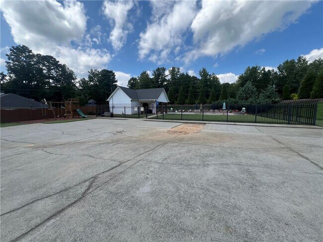 Building Photo - 4715 Deer Crossing Ct