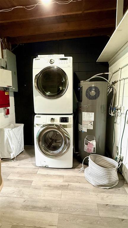 Building Photo - 1916 N Hastings St