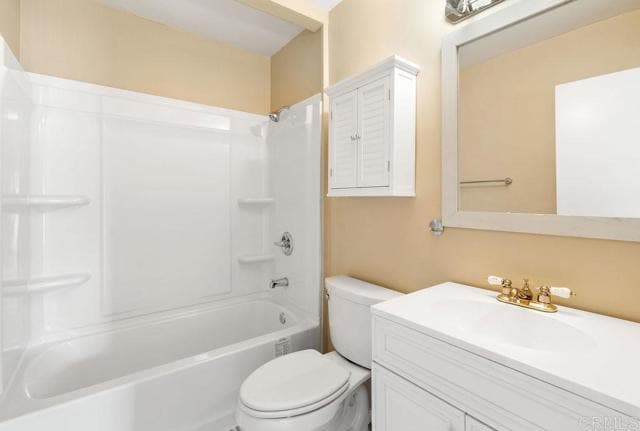 Building Photo - 6408 Camino Del Parque