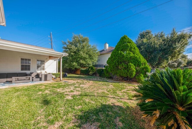 Building Photo - 8231 Chelsea Bend Ct