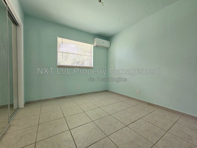 Building Photo - 69 E Mariana Ave