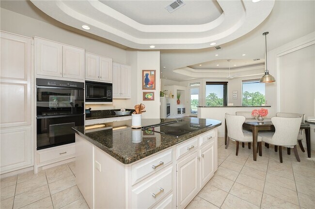 Building Photo - 4776 Stonebriar Cir