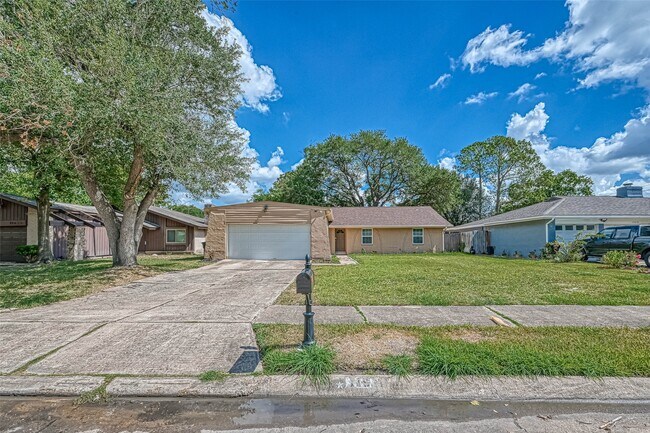 Building Photo - 11618 Corona Ln