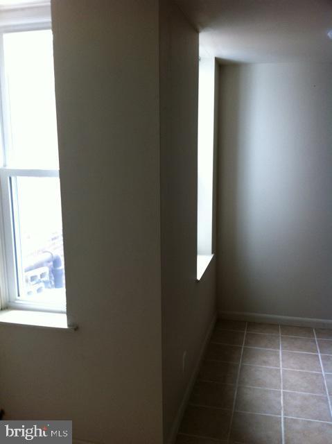 Building Photo - 1438 Snyder Ave