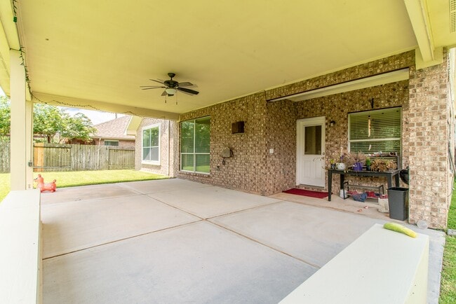 Building Photo - 2123 Hill Canyon Ct