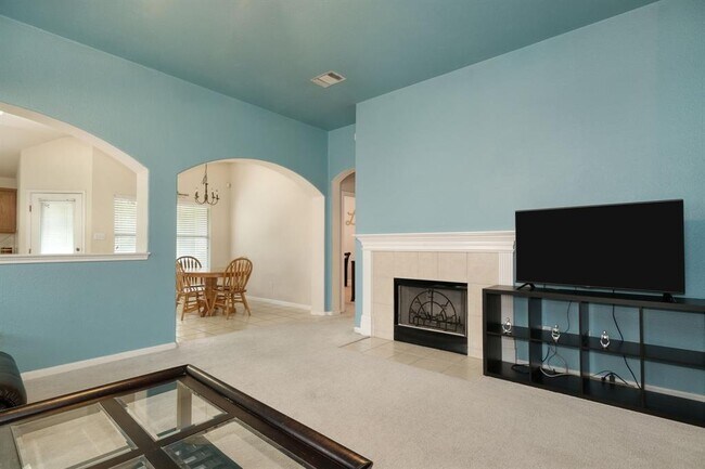 Building Photo - 408 Pheasant Ridge Dr