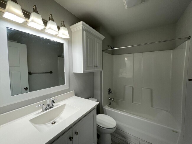 Building Photo - Beautiful home in Bentley Square available...