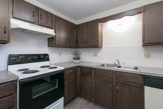 Building Photo - 519 Osage St