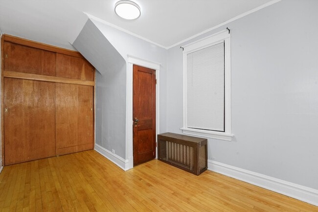 Building Photo - 4128 W School St