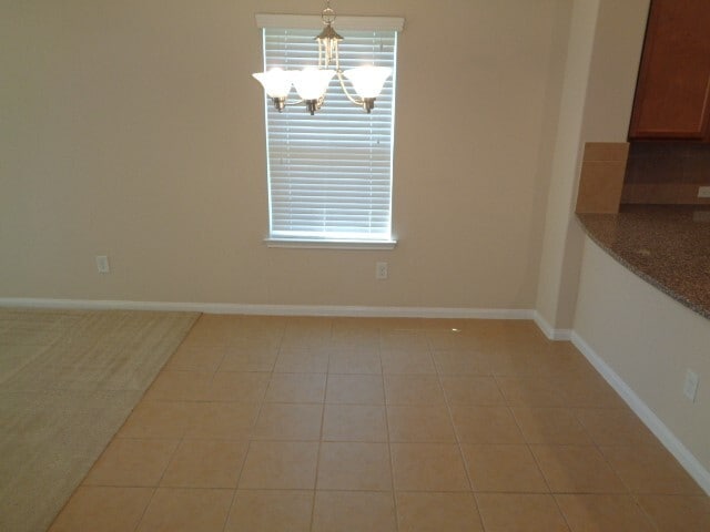 Building Photo - 2318 Village Stone Ct