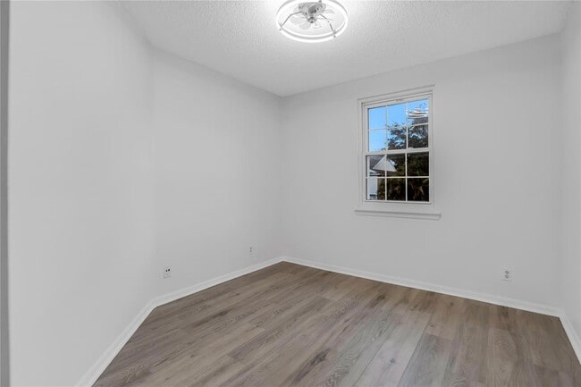 Building Photo - 9808 NW 56th Pl