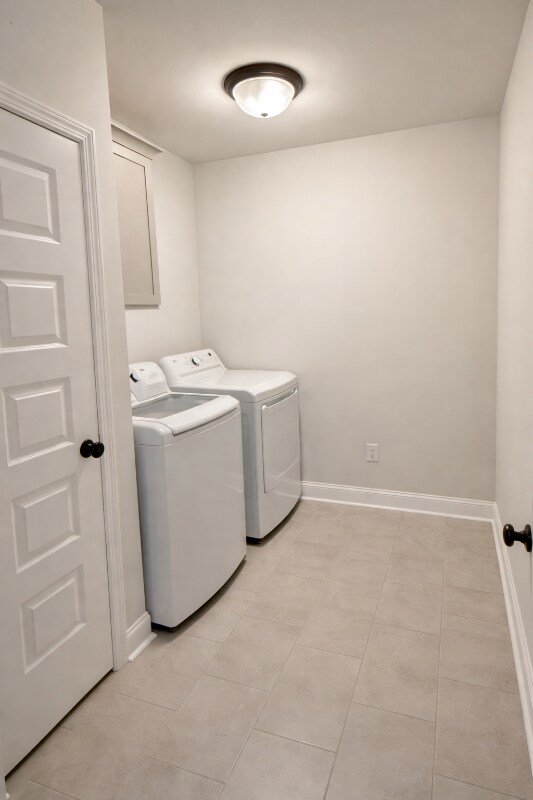 Building Photo - 532 Rohan Dr