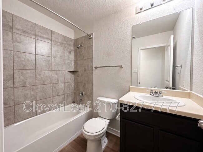 Building Photo - 8936 Taylor Grv