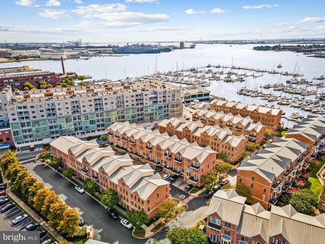 Building Photo - 2614 Lighthouse Ln