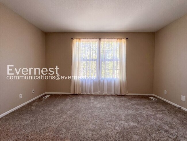 Building Photo - PROMO: Get 1 Month FREE when you sign a 2-Year Lease!/3 bed/2 bath Spacious Home with Modern Amen...