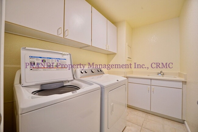 Building Photo - Stop by August 19th at 12pm to see the ins...