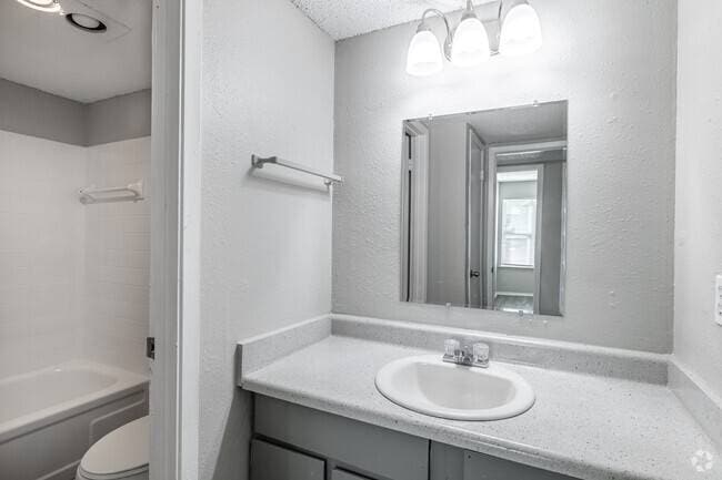 Building Photo - 55 N Ranchwood Blvd