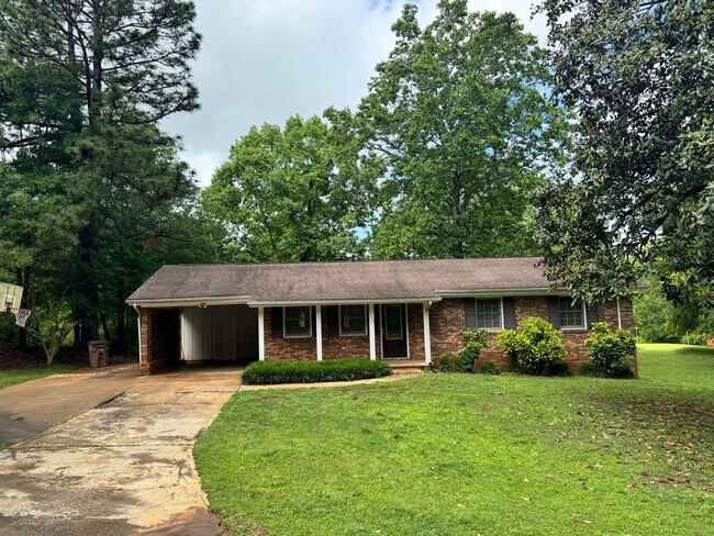 Building Photo - 3018 Delano Pl