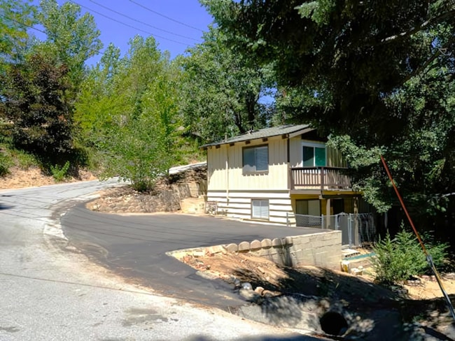 Primary Photo - Running Springs Cabin Oasis