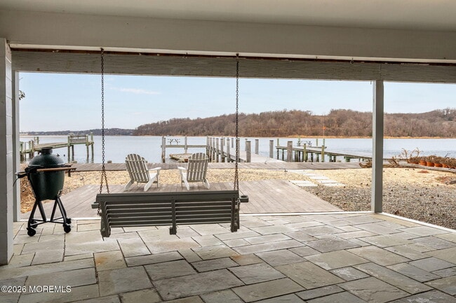 Building Photo - 484 Ocean Ave