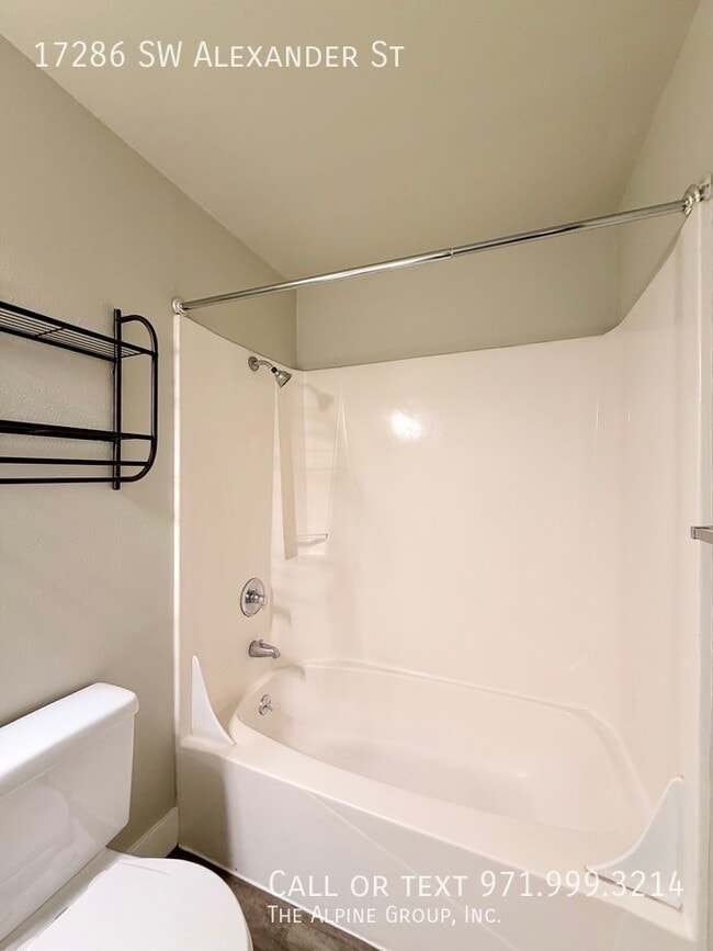 Building Photo - 17286 SW Alexander St