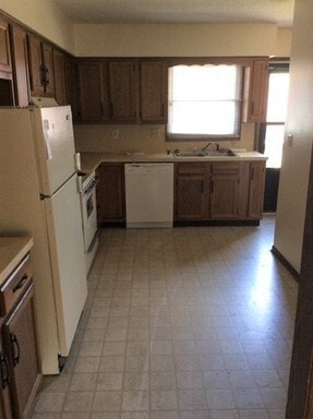 Building Photo - 1522 Delaware Ave