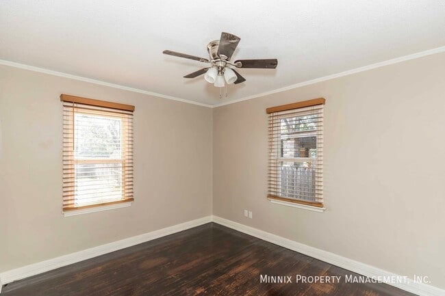 Building Photo - 3001 S Monroe St