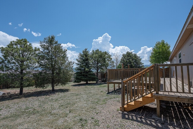 Building Photo - 49 Las Tusas Rd