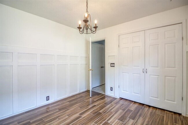 Building Photo - 21222 Somerset Park Ln