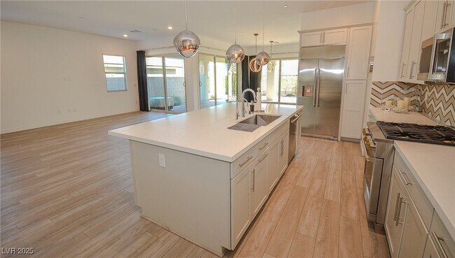 Building Photo - 12457 Heritage Bend Dr