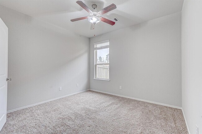 Building Photo - 24311 N Newcastle Bay Trail