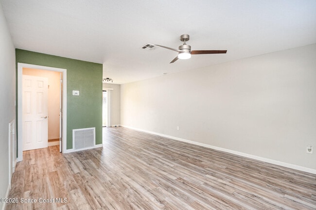 Building Photo - 1300 Arlington Ln NE