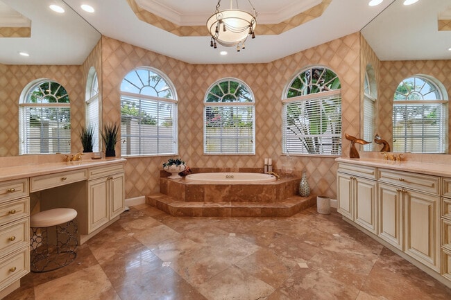 Building Photo - 7517 Hawks Landing Dr