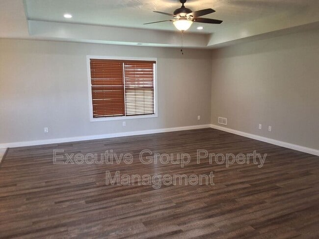 Building Photo - 113 Alcott Ct