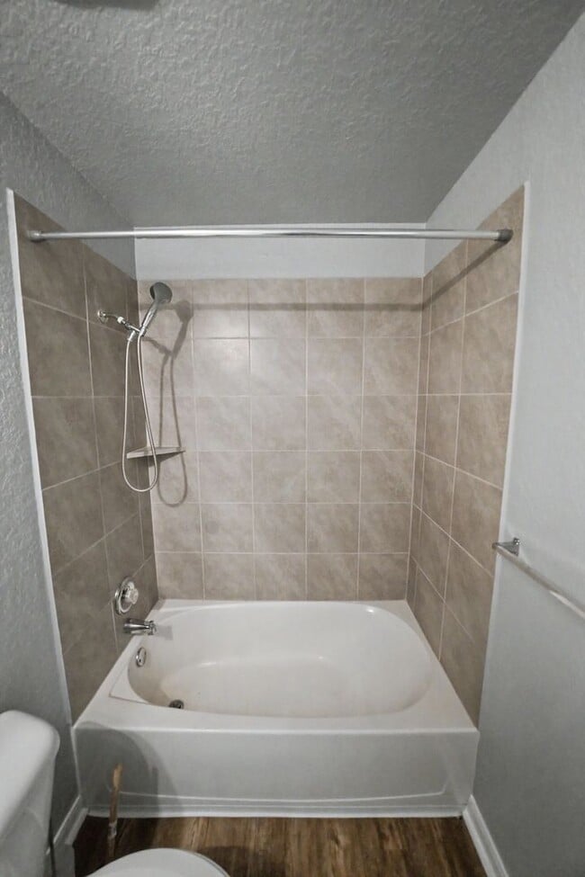 Building Photo - Modern 4-Bed Home with Open Layout in New Braunfels - Realtor Commission: $500