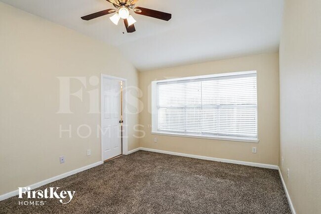 Building Photo - 5334 Hazel Grove Dr
