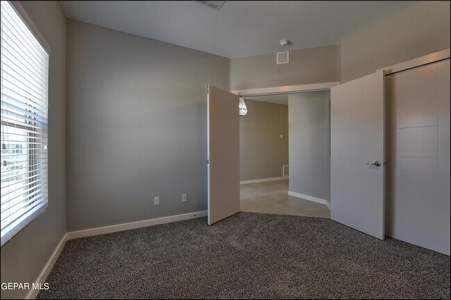 Building Photo - 7825 Enchanted Range