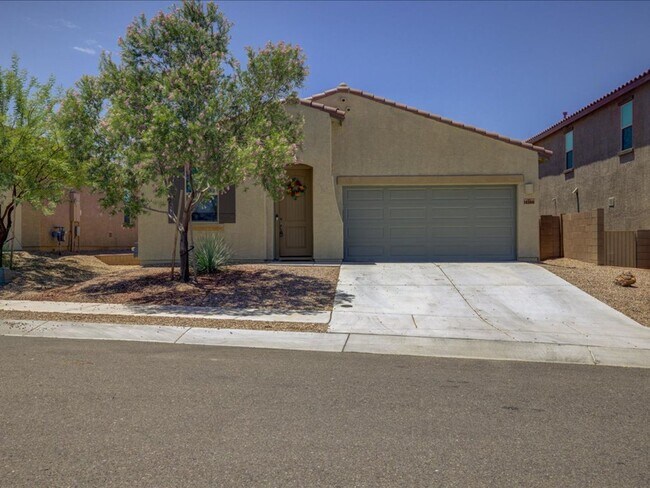 Building Photo - 14266 E Hub Dr